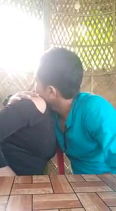 Desi lover outdoor boob kiss