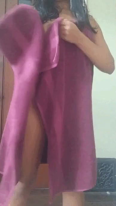 DESI SLUTINESS BABE HOTTEST TOWEL DROP SURPRISE .mkv