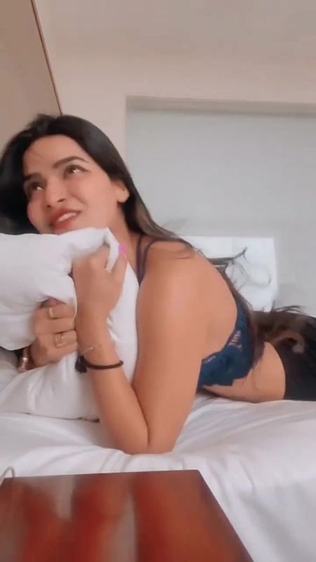 Famous Insta Influencer Unika Latest Deleted Instagram Reel