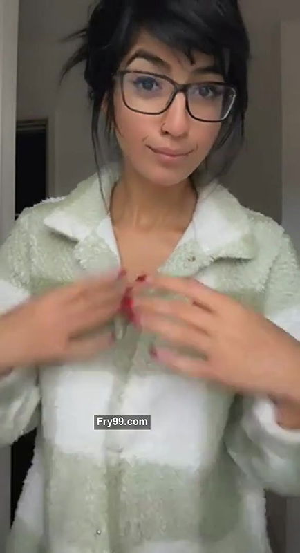 Happy titty Thursday.mkv