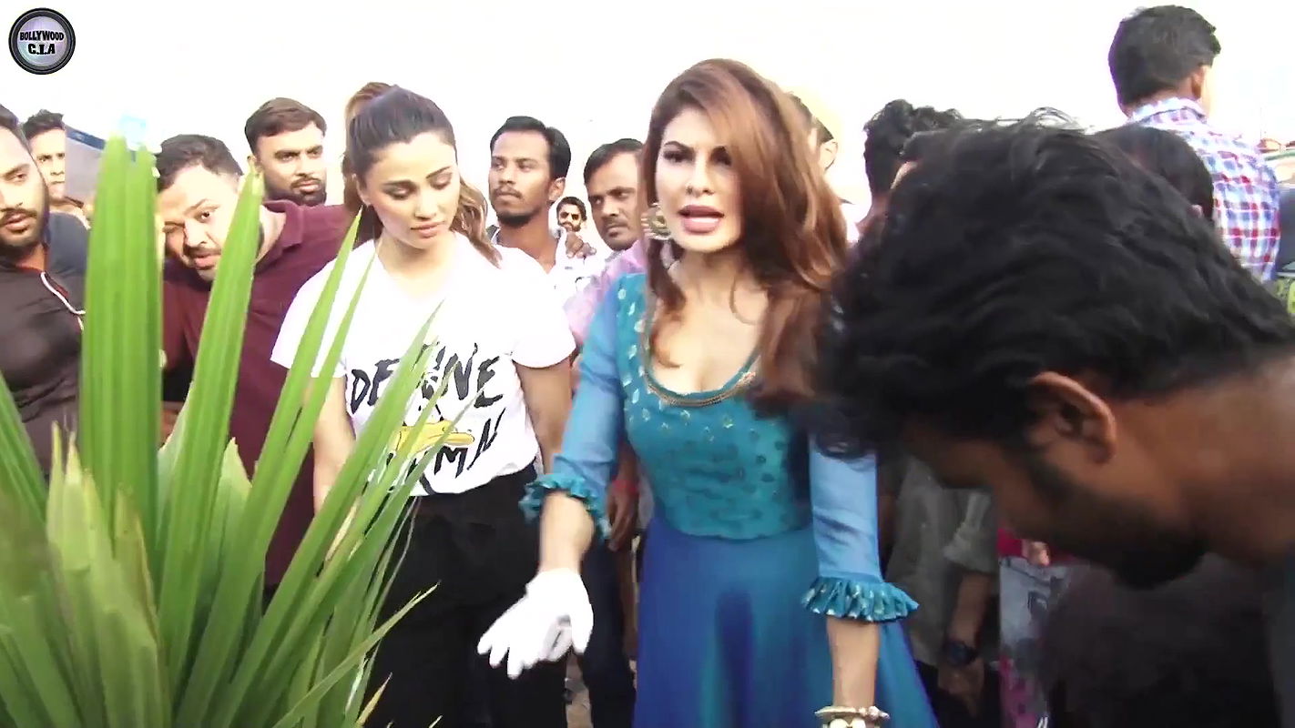 Jacqueline Fernandez oops