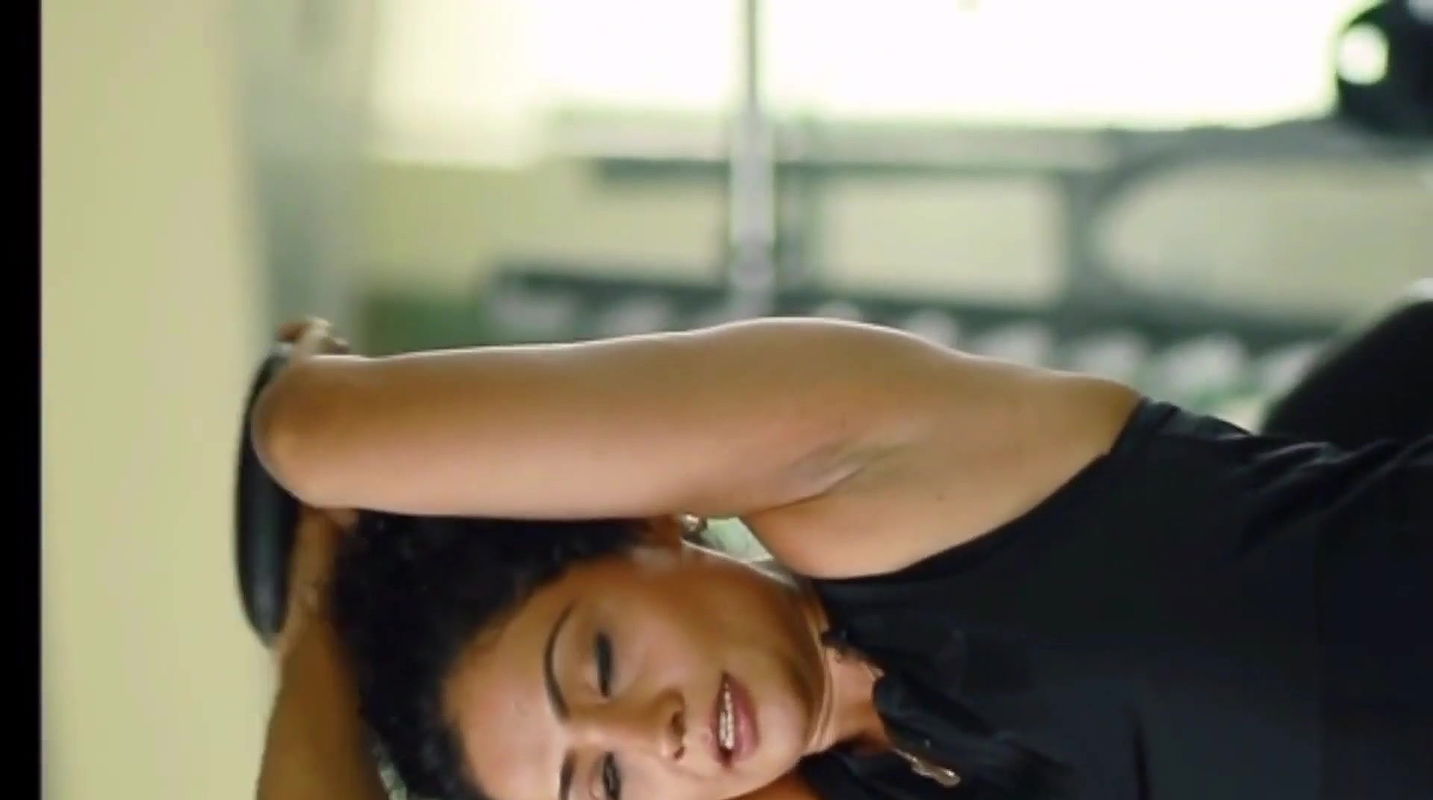 Meera vasudev hot, kudumbavilakku serial actress hot