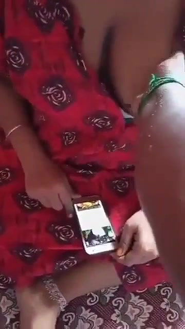 Tamil aunty with neighbor boobs