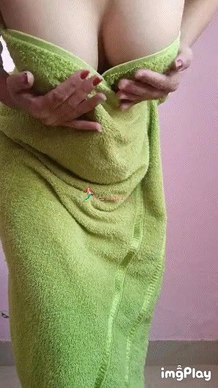 TiTTy Drop in Towel.mkv