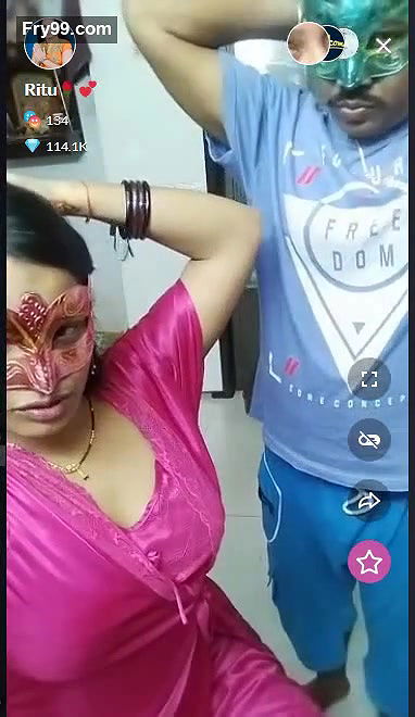 Ritu Bhabhi With Face Blowjob And Fucking Live