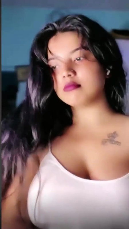 Hot Diya in Sexy Dress Dancing & Seducing on Tango Live