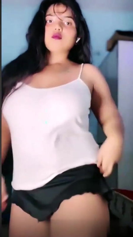Hot Diya in Sexy Dress Dancing & Seducing on Tango Live