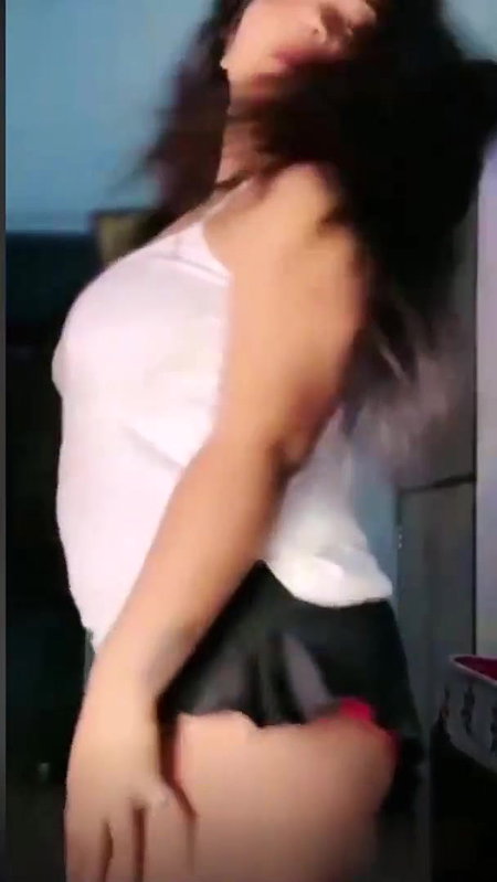 Hot Diya in Sexy Dress Dancing & Seducing on Tango Live