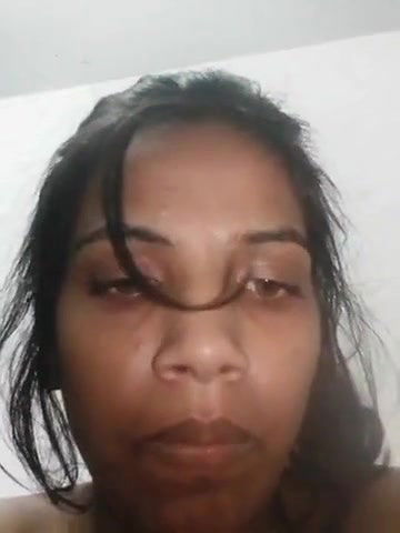 Horny Girl Pussy Rubbing