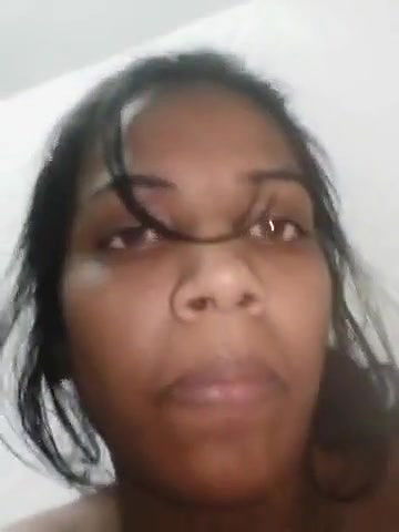 Horny Girl Pussy Rubbing