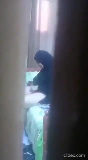 Hijabi aunty fucking quick