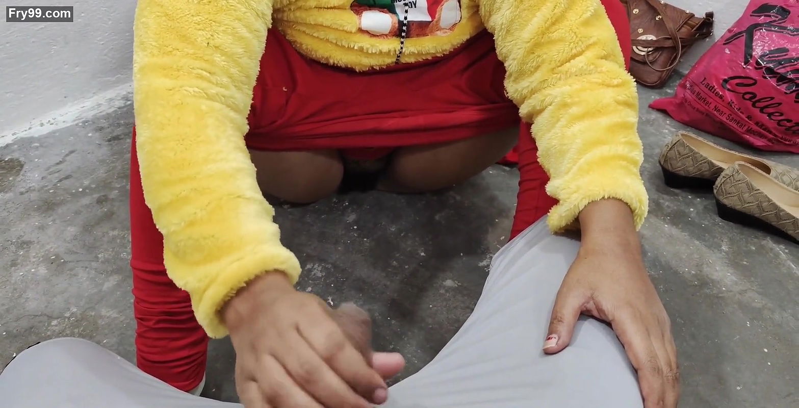 Friend ki girlfriend outdoors pussy fuck with lover