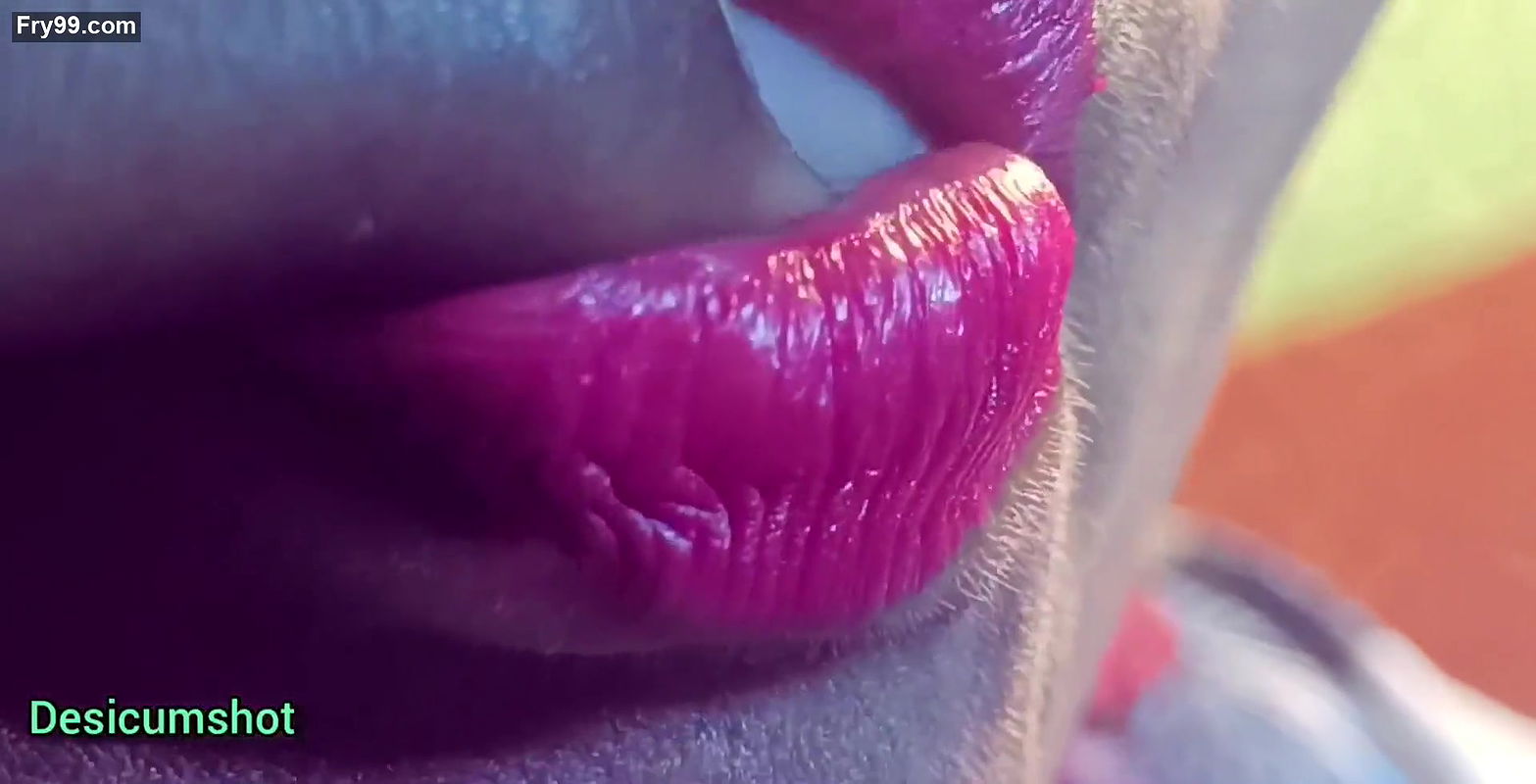 Hot girlfriend lips play with her boyfriend