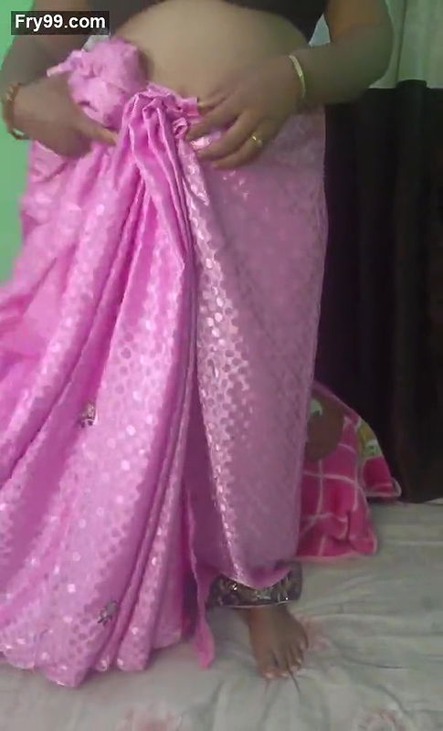 Sruti bhabi in sharee Fully naked and fingering herself on the bed