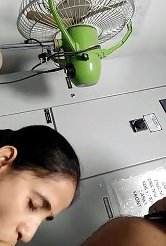 Very Beautiful Employee Quick Fucking with Manager in Office