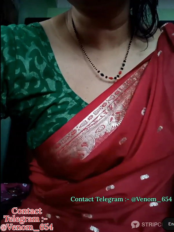 Rosy-B private show pussy fingering