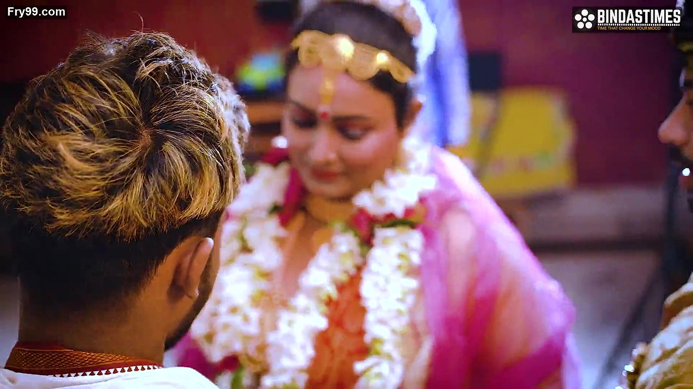 Desi Queen Sucharita