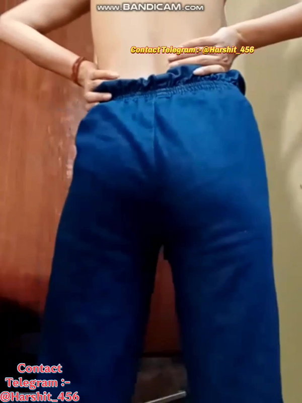 PUNAM456 private show spreading ass hole