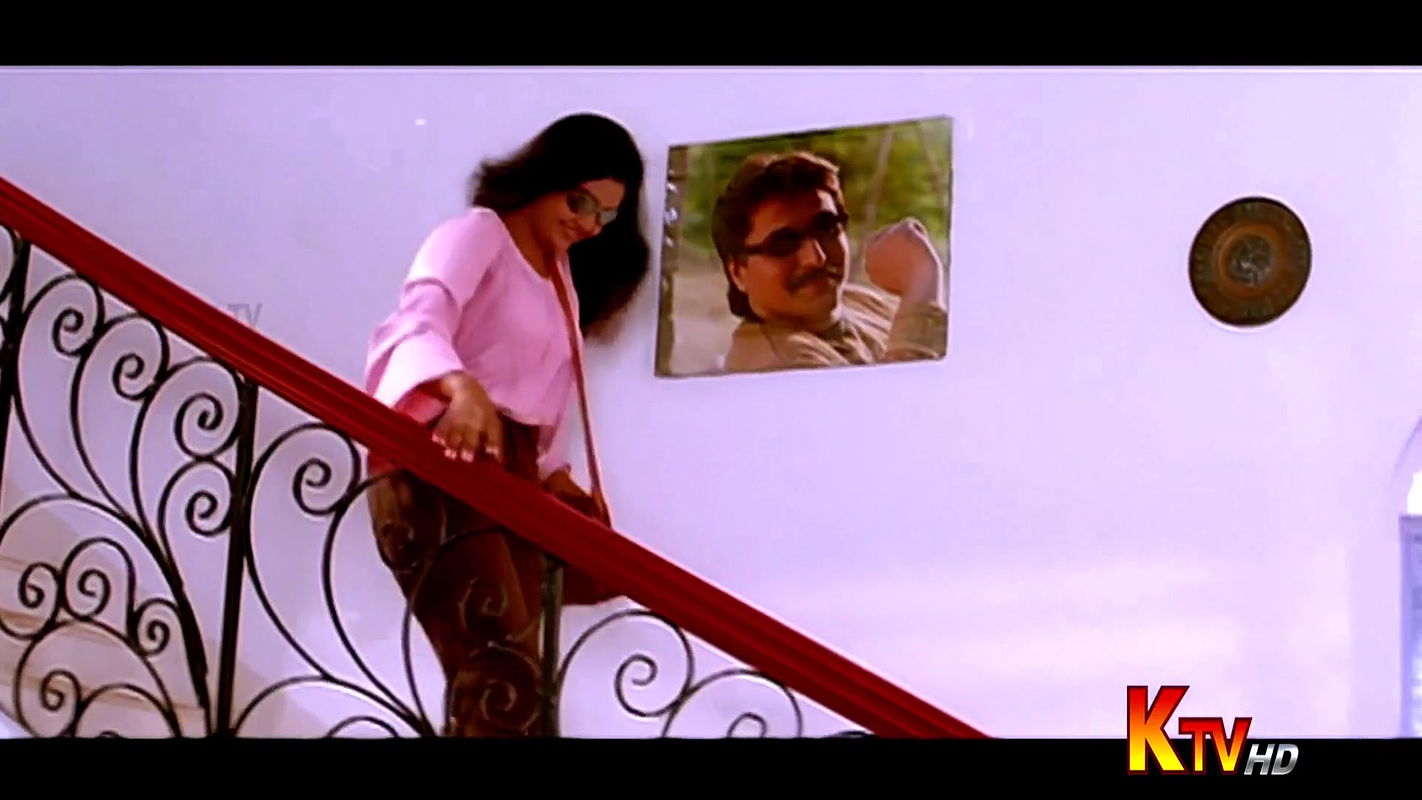 Shruthi ‘s hot balls – kalki