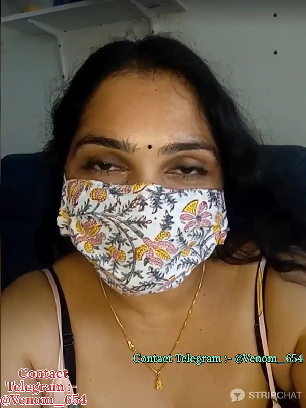 Janaki_telugu private show spreading pussy hole1
