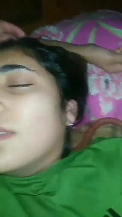 (Exclusive) Desi Girl Fucked On Birthday