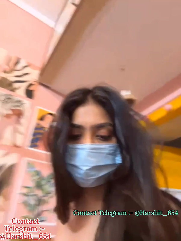 EroticDiya private show