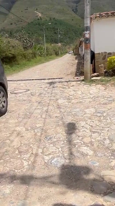 Lesbian Tourists Fingering In the Streets