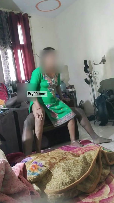 Indian Aunty knows how to fuck big black bbc so good, full video