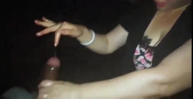 Asami aunty hand job
