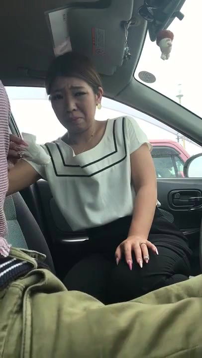 Asian Lady Car Head