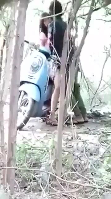 Asian lover fucking outdoor standing