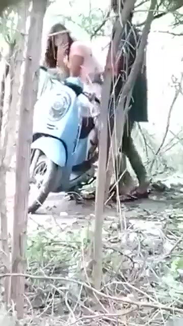 Asian lover fucking outdoor standing