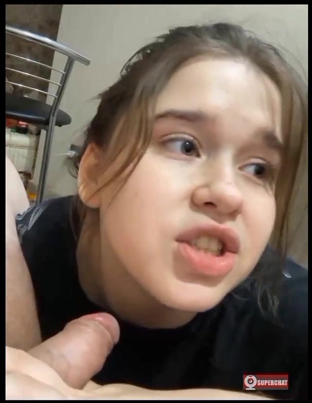 CUTE GIRL BLOWJOB WITH CUTE EXPRESSION