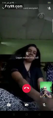 Beautiful Sexy Desi Girl Showing