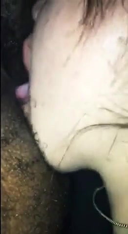 Horny Young Babe Sucking Feet and Hairy Ass in Car