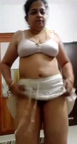 Mature lady making video