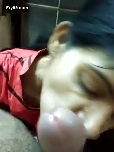 Desi cute bhabi suck