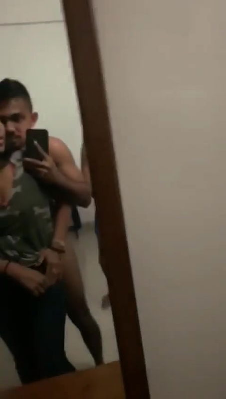 Sri Lankan Threesome Couple 1