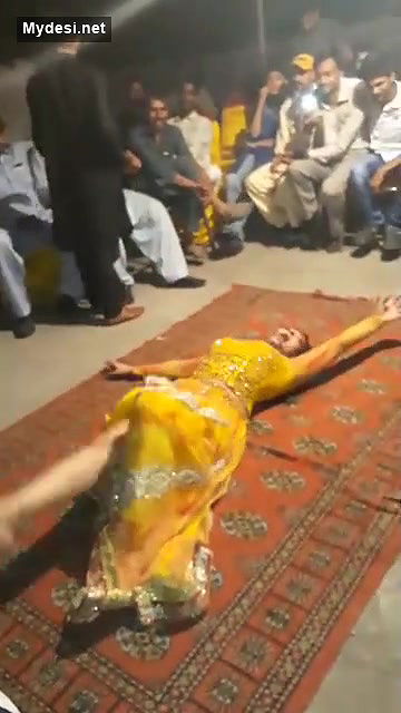 Pk hot mujra
