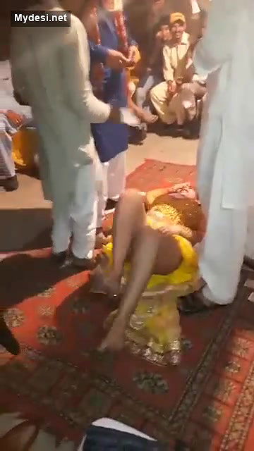Pk hot mujra