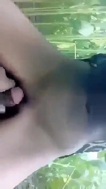 Shaved pussy fucking I jungle
