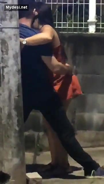 Desi lover outdoor fucking