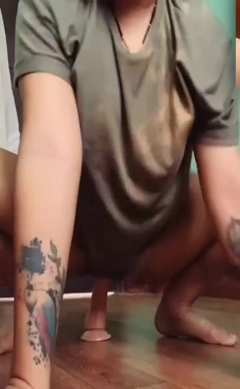 Nepali Girl Bathing And Masturbating 3clips