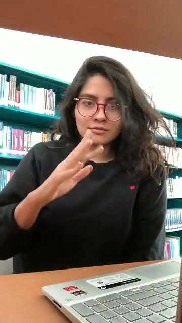 Desi girl showing boobs for her boyfriend
