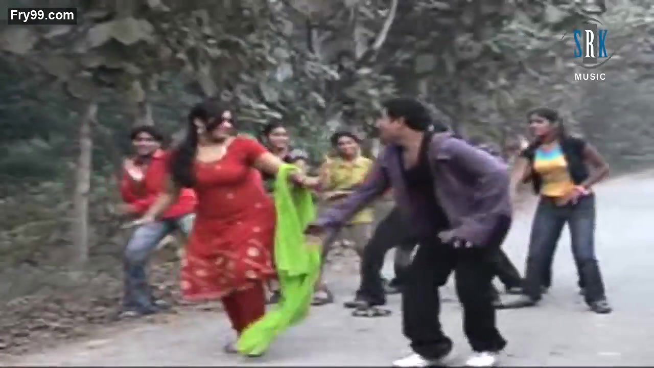 Hot sexy close-up bouncing boobs show in red chudidhar