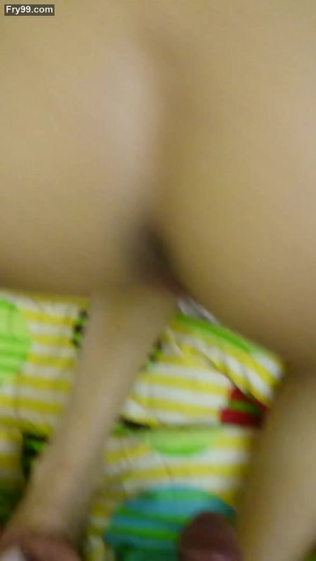 Desi guy fucks his girlfriend