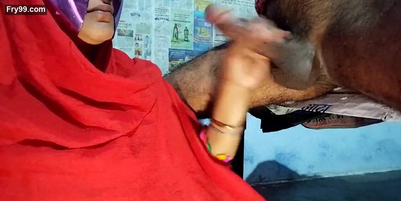 Bhabhi Ki chudai Ki Christmas ka din doggy Style ma.