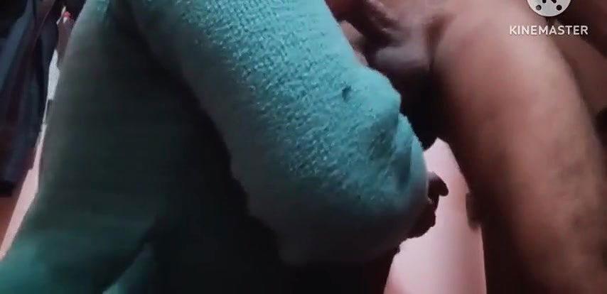 Indian Desi village bhabhi ne Dever ke land ka pani pi dala , Indian deepthot blowjob (Hindi audio).