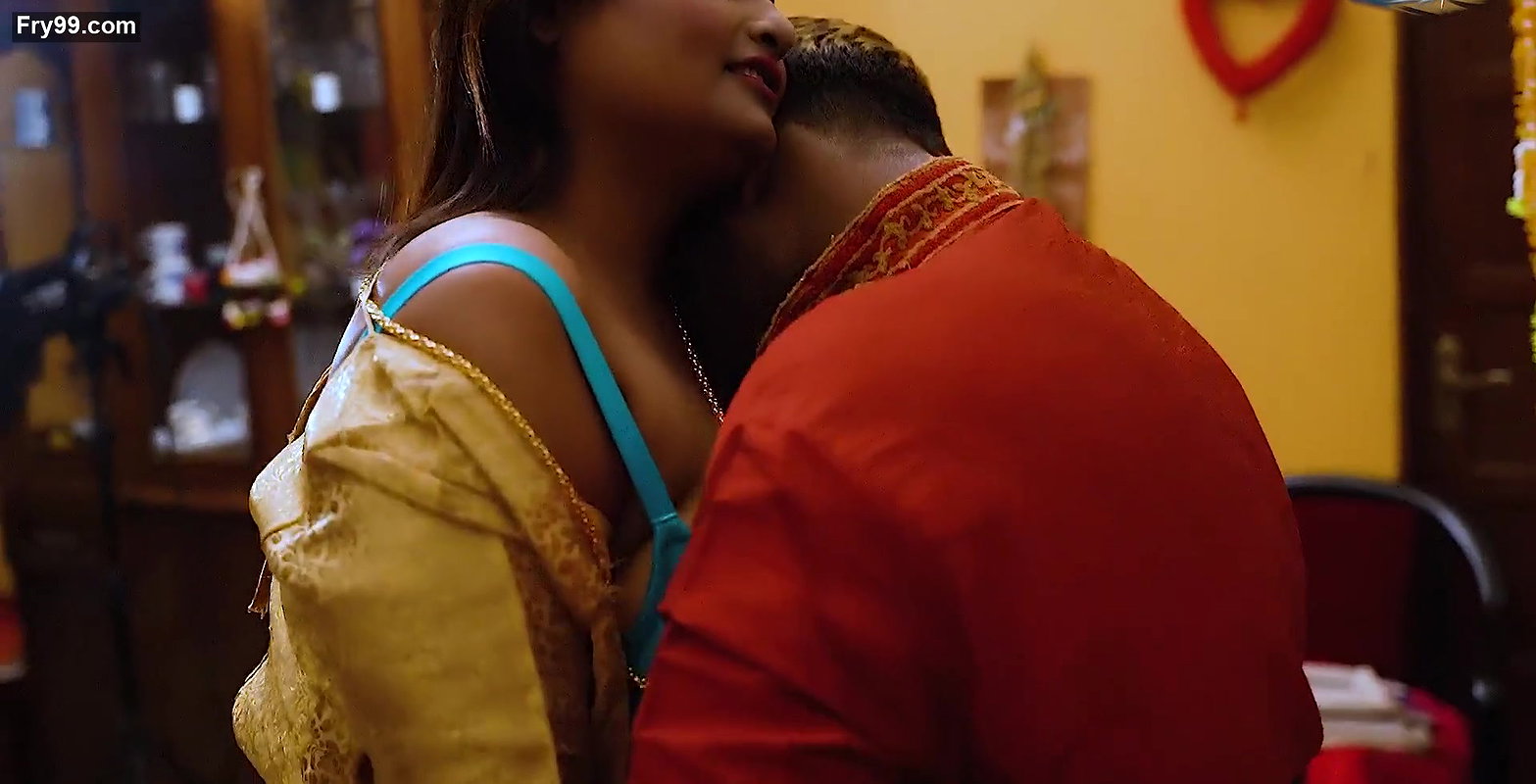 MOTHER IN LAW HARDCORE FUCK WITH SON IN LAW WHEN HE COMMING TO GET MARRIED ( HINDI AUDIO ).