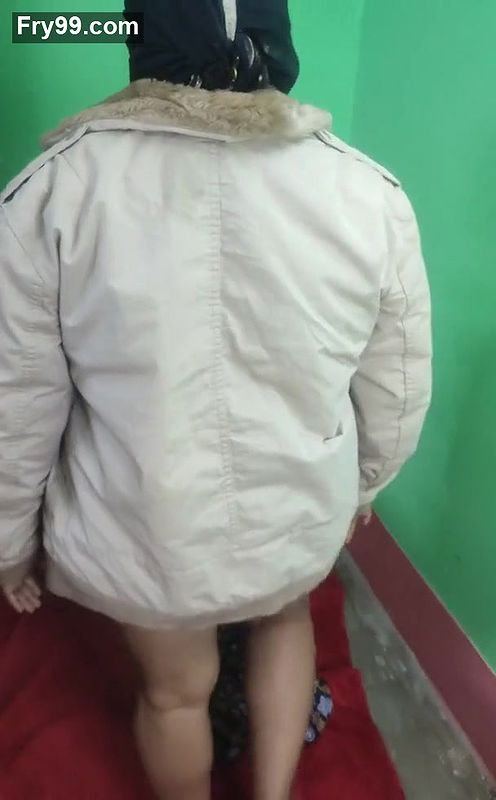 Sruti bhabi showing her pussy and asshole in trendy look.